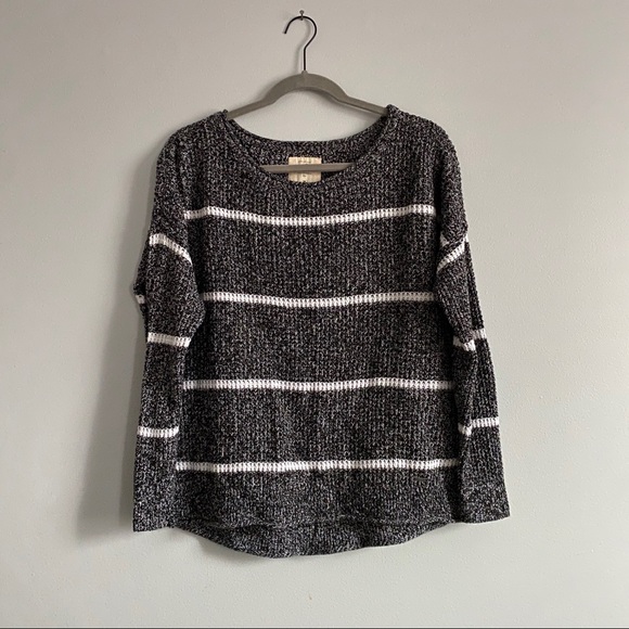 Hollister Sweaters - Hollister Sweater